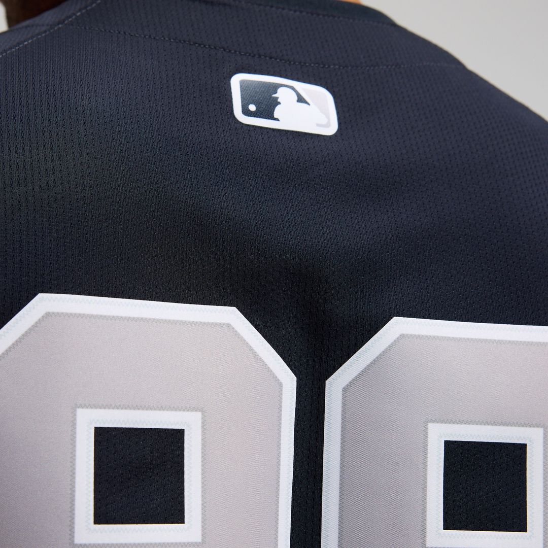 New York Yankees Aaron Judge Road Limited Jersey - Gray