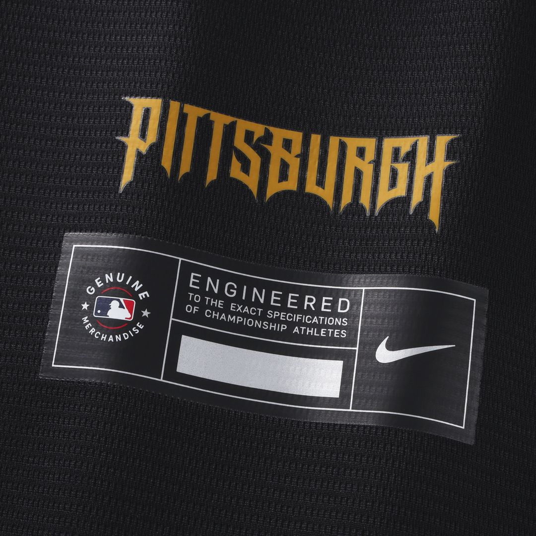Pittsburgh Pirates Roberto Clemente 2026 City Connect Stadium Jersey - Black