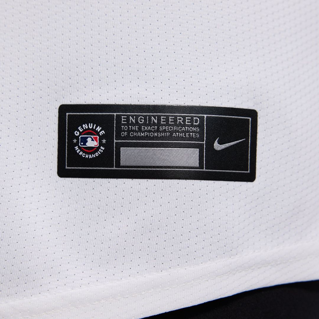 Minnesota Twins Women's Home Limited Jersey - White