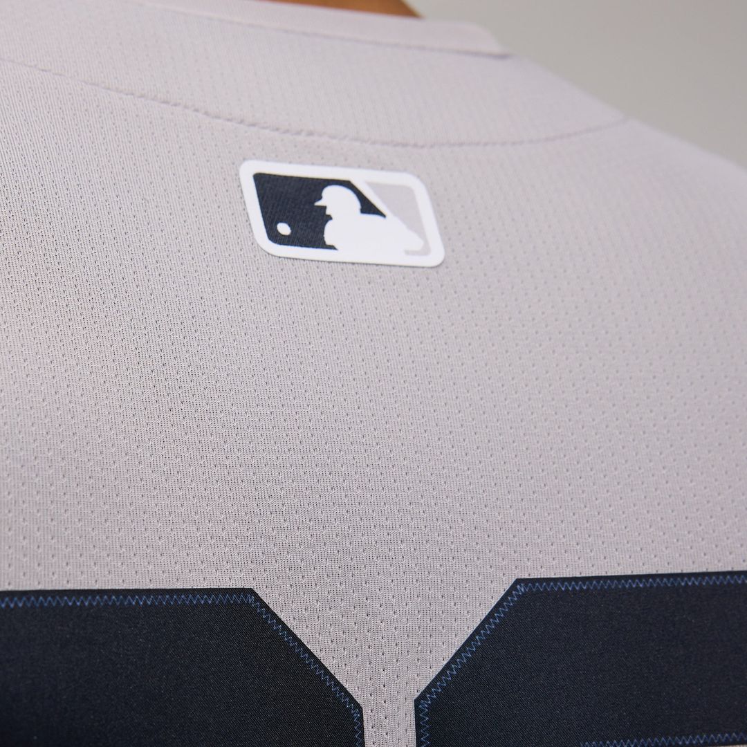 New York Yankees Aaron Judge Road Limited Jersey - Gray