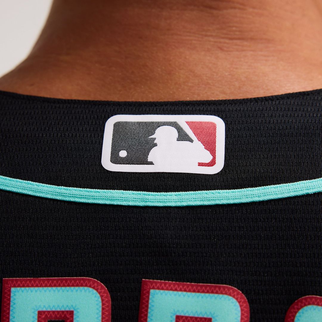 Arizona Diamondbacks Corbin Carroll Alternate 2 Replica Jersey - Crimson